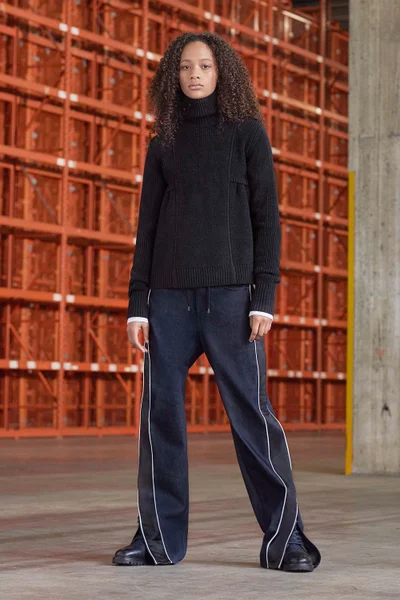 Look 17